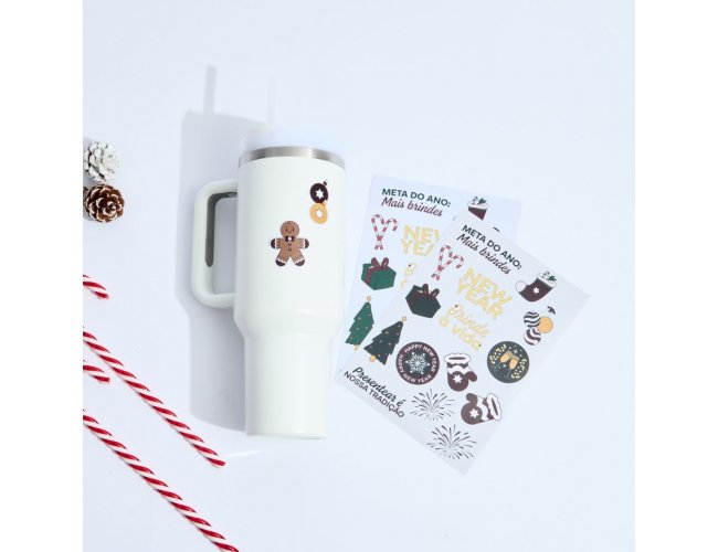Caneca com Cartela de Adesivos Personalizado para Final de Ano